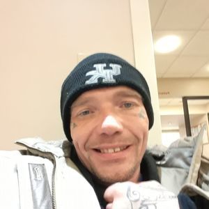 Meet your Posher, Derrick wayne